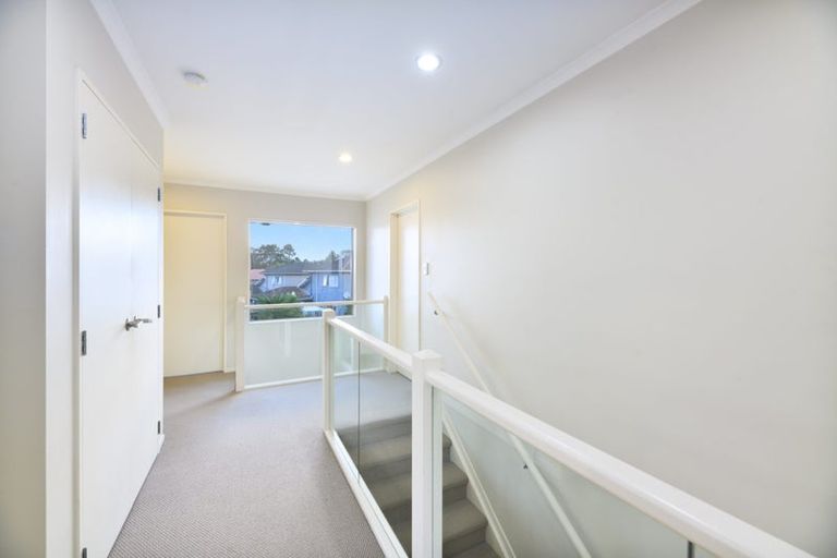 Photo of property in 70 Clover Drive, Henderson, Auckland, 0610