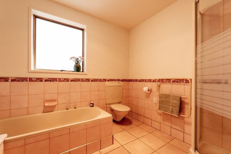 Photo of property in 5 Oak Place, Gleniti, Timaru, 7910