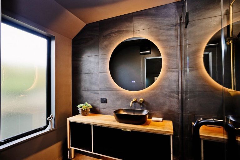 Photo of property in 51 Price Street, Grasmere, Invercargill, 9810