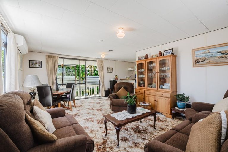 Photo of property in 1a Heath Street, St Andrews, Hamilton, 3200