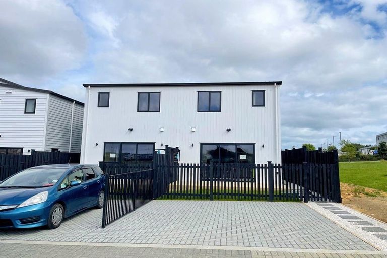 Photo of property in 51 Auranga Drive, Karaka, Papakura, 2113