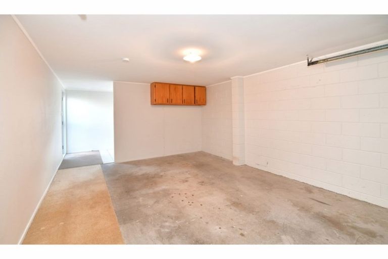 Photo of property in 1b Milton Road, Orewa, 0931