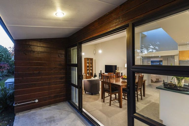Photo of property in 32a Farquhars Road, Redwood, Christchurch, 8051