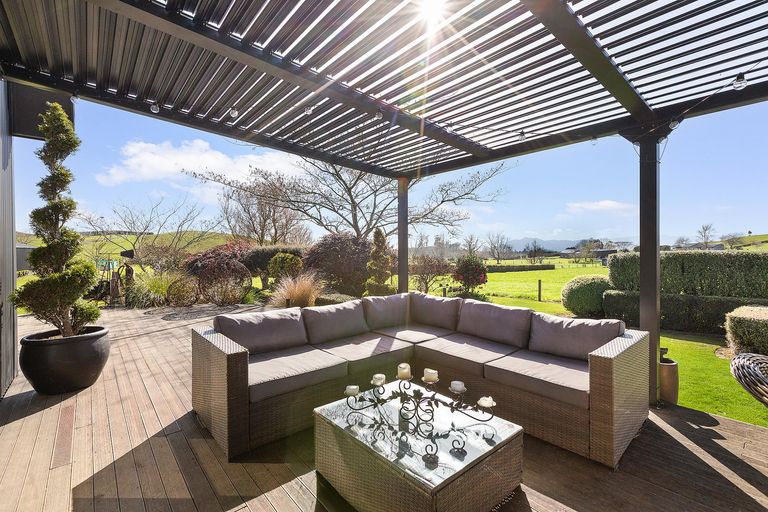 Photo of property in 2076 Morrinsville-walton Road, Richmond Downs, Walton, 3475