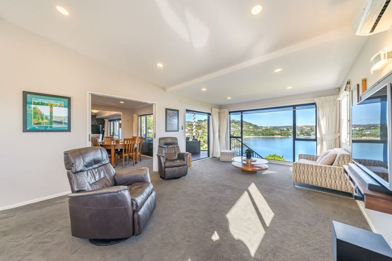 Photo of property in 14 Spinnaker Drive, Whitby, Porirua, 5024
