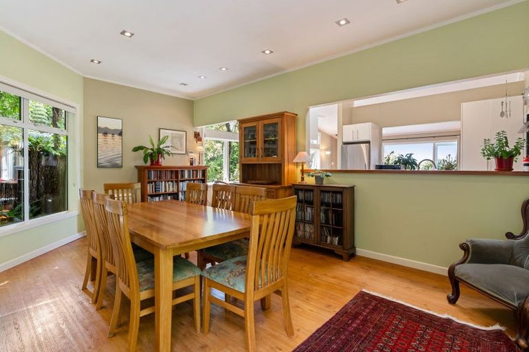 Photo of property in 59 Spencer Street, Crofton Downs, Wellington, 6035