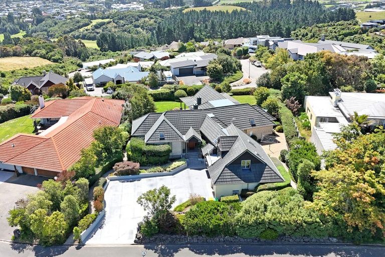 Photo of property in 3 Watlings Place, Kennedys Bush, Christchurch, 8025