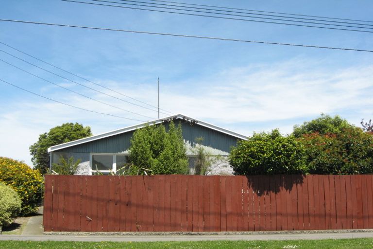 Photo of property in 2/14 Gresford Street, Edgeware, Christchurch, 8013