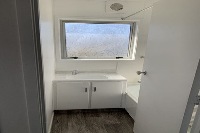 Photo of property in 2/20 Claude Avenue, Papatoetoe, Auckland, 2025