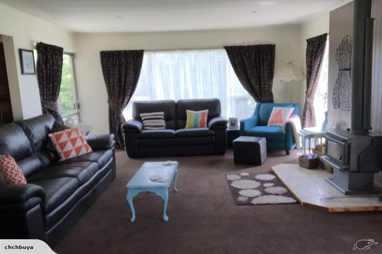 Photo of property in 71 Johns Road, Rangiora, 7400