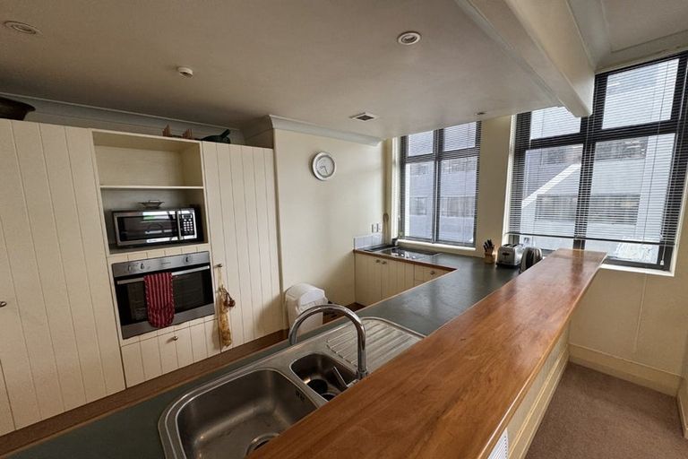Photo of property in Kelvin House, 2f/16 The Terrace, Wellington Central, Wellington, 6011