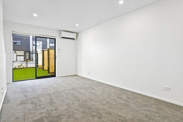 Photo of property in 3/2 Taramea Place, Addington, Christchurch, 8024