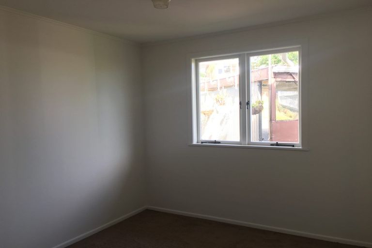 Photo of property in 65 Corunna Road, Milford, Auckland, 0620