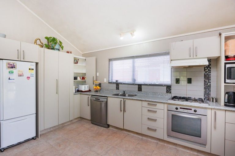 Photo of property in 54 Roy Street, Palmerston North, 4410