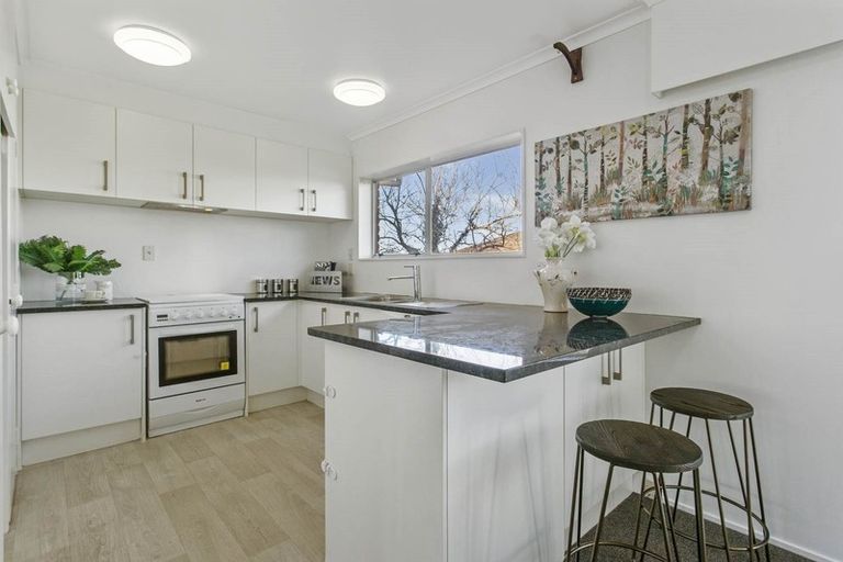Photo of property in 1/72 Stanaway Street, Hillcrest, Auckland, 0627