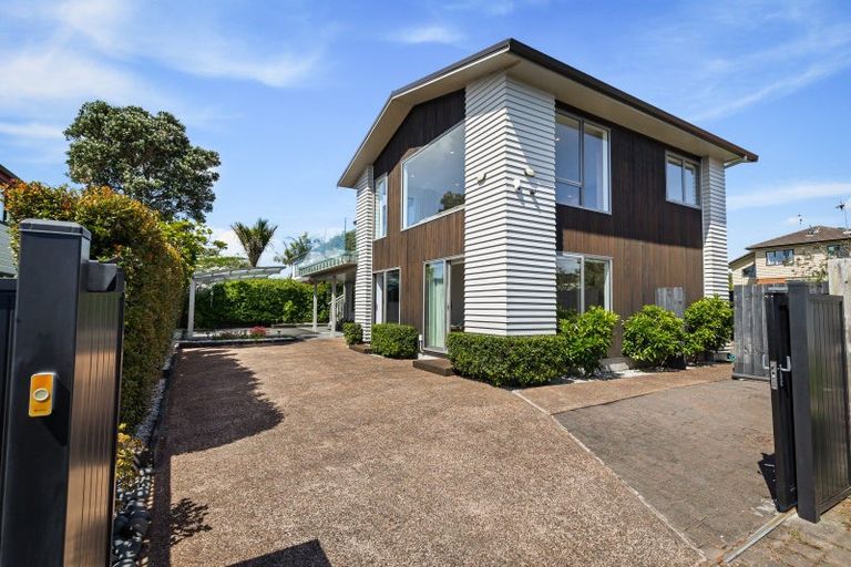 Photo of property in 23a Achilles Crescent, Narrow Neck, Auckland, 0624