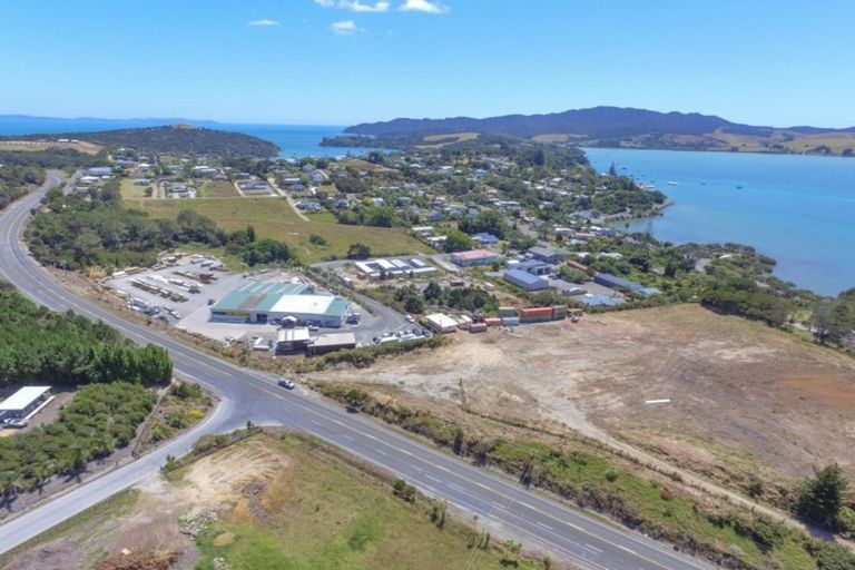 Photo of property in 8 Waterfront Drive, Mangonui, 0420
