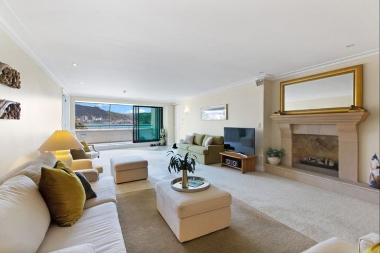 Photo of property in 166u4 Oriental Parade, Oriental Bay, Wellington, 6011