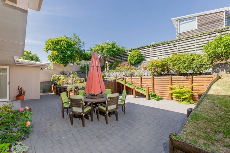 Photo of property in 15 Wells Avenue, Mount Maunganui, 3116