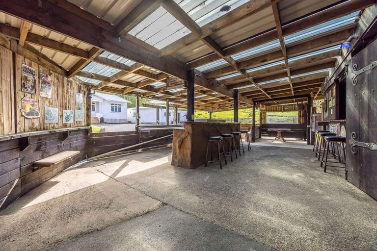 Photo of property in 27 Church Hill Road, Port Albert, Wellsford, 0973