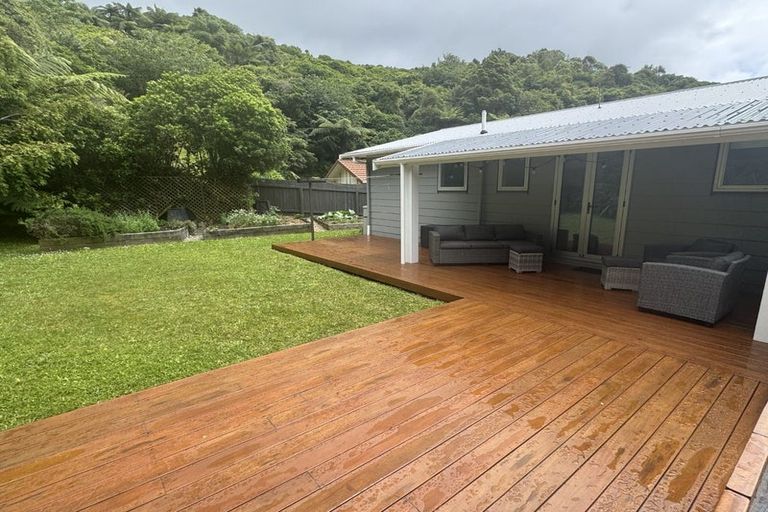 Photo of property in 56 Hathaway Avenue, Karori, Wellington, 6012