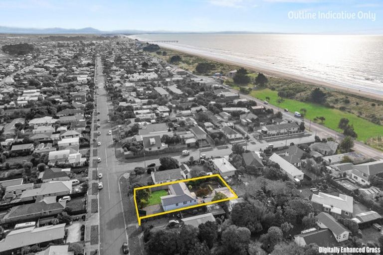 Photo of property in 157 Pine Avenue, South New Brighton, Christchurch, 8062