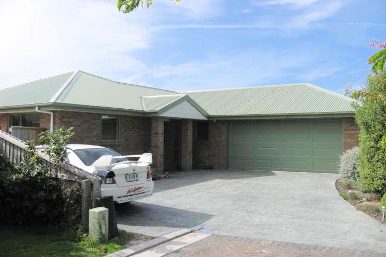 Photo of property in 16 Birchwood Close, Prebbleton, 7604