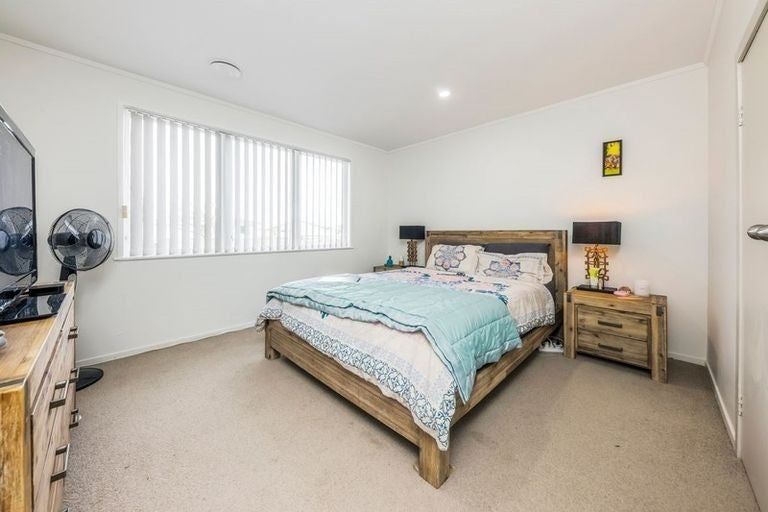 Photo of property in 17 President Avenue, Papakura, 2110