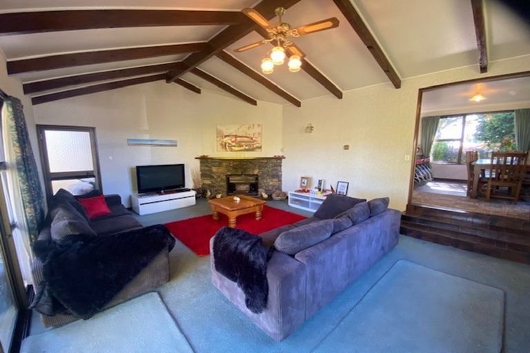 Photo of property in 6 Cobham Crescent, Omakau, 9376