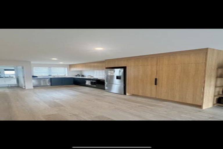 Photo of property in 6 Parenga Lane, Kumeu, 0810