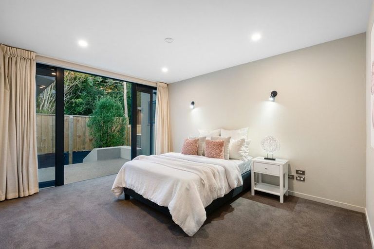 Photo of property in 105 Gladstone Road, Dalmore, Dunedin, 9010