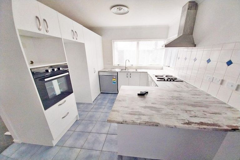 Photo of property in 182a Rathgar Road, Henderson, Auckland, 0610