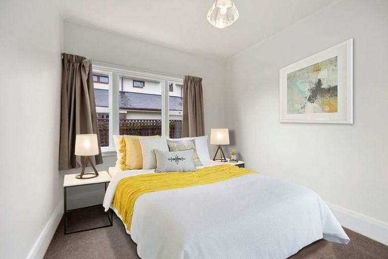 Photo of property in 24 Plynlimon Road, Fendalton, Christchurch, 8052