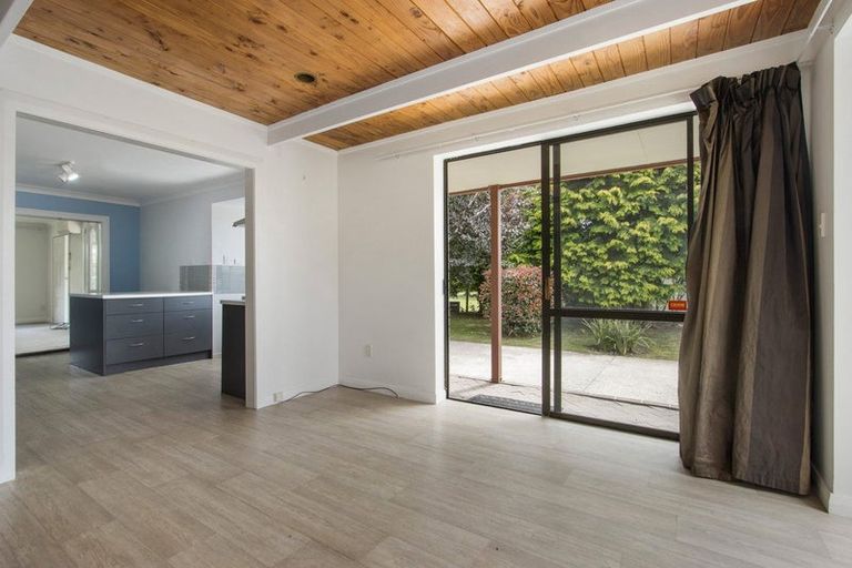 Photo of property in 15 Crossley Street, Katikati, 3129