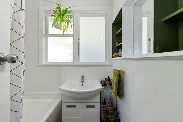 Photo of property in 157 Mairangi Road, Wilton, Wellington, 6012