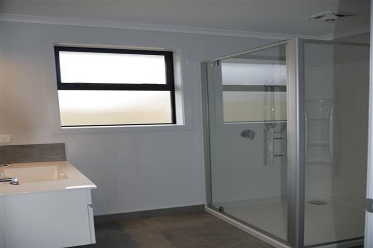 Photo of property in 11 Lake Drive, Tikipunga, Whangarei, 0112