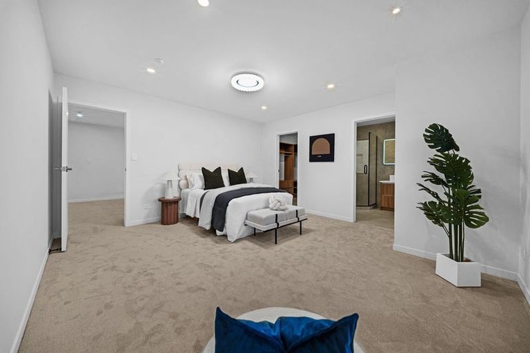 Photo of property in 26b Henriette Place, Totara Park, Auckland, 2576