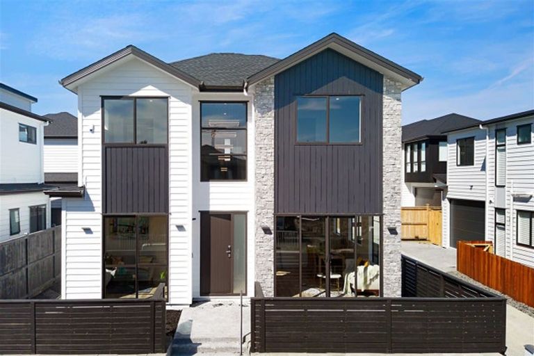 Photo of property in 13 Rapunga Drive, Hobsonville, Auckland, 0616