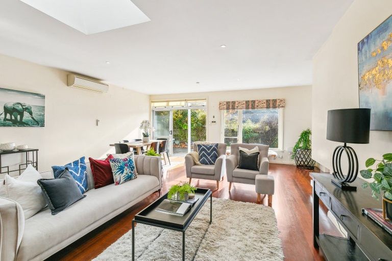 Photo of property in 307 Karori Road, Karori, Wellington, 6012