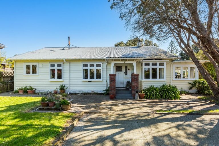 Photo of property in 78a Main Road, Titahi Bay, Porirua, 5022