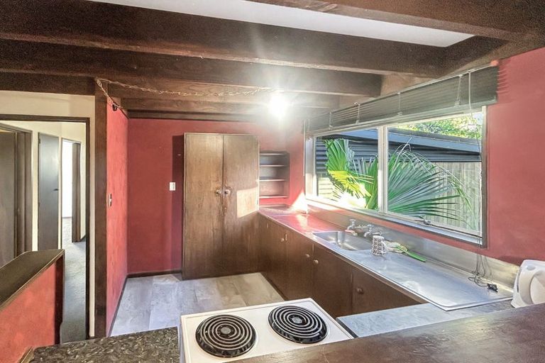 Photo of property in 9 He Awa Crescent, Waikanae, 5036