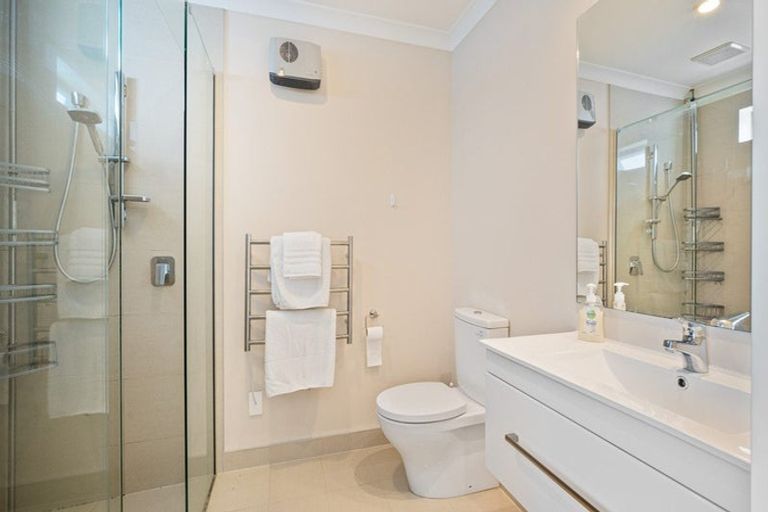 Photo of property in 4 Woodlau Rise, Huntsbury, Christchurch, 8022