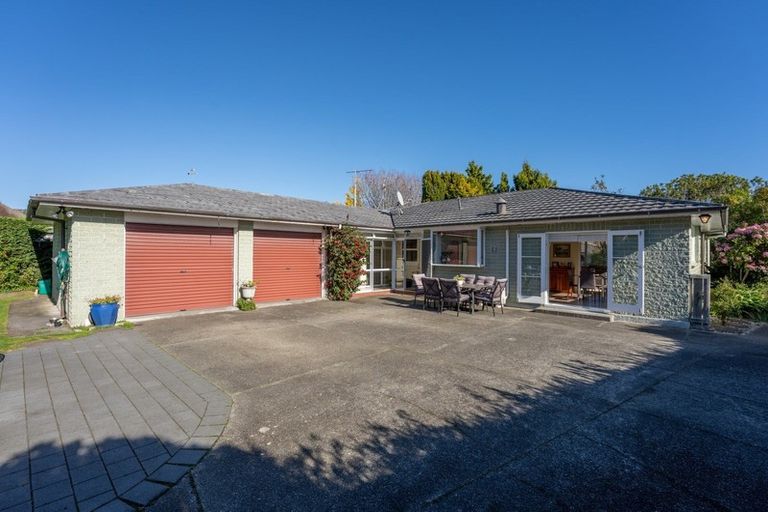 Photo of property in 5 Leybourne Avenue, Waikanae, 5036