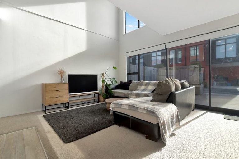 Photo of property in 34/17 Owens Place, Mount Maunganui, 3116