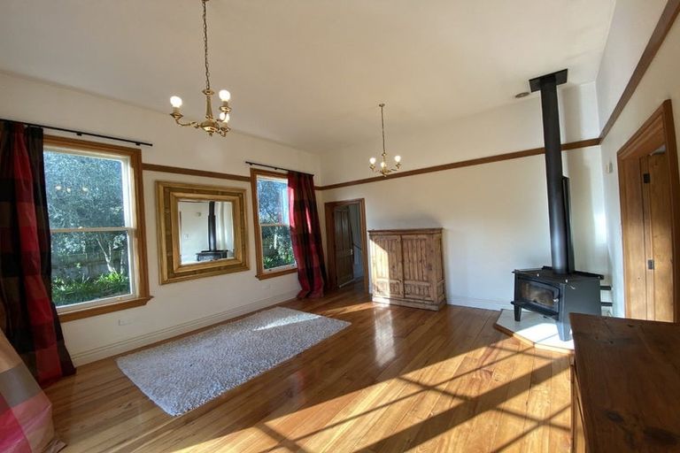 Photo of property in 97 Kuratawhiti Street, Greytown, 5794