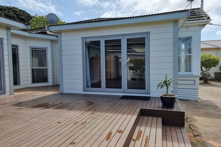 Photo of property in 74 Moxham Avenue, Hataitai, Wellington, 6021