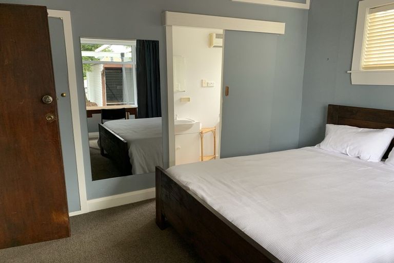 Photo of property in 129 Bristol Street, St Albans, Christchurch, 8014