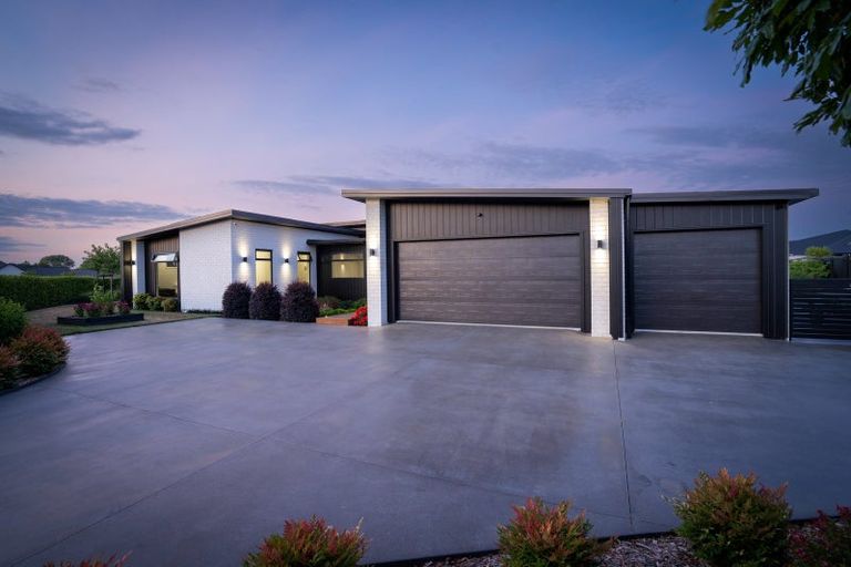 Photo of property in 4 Moemoea Place, Cambridge, 3434