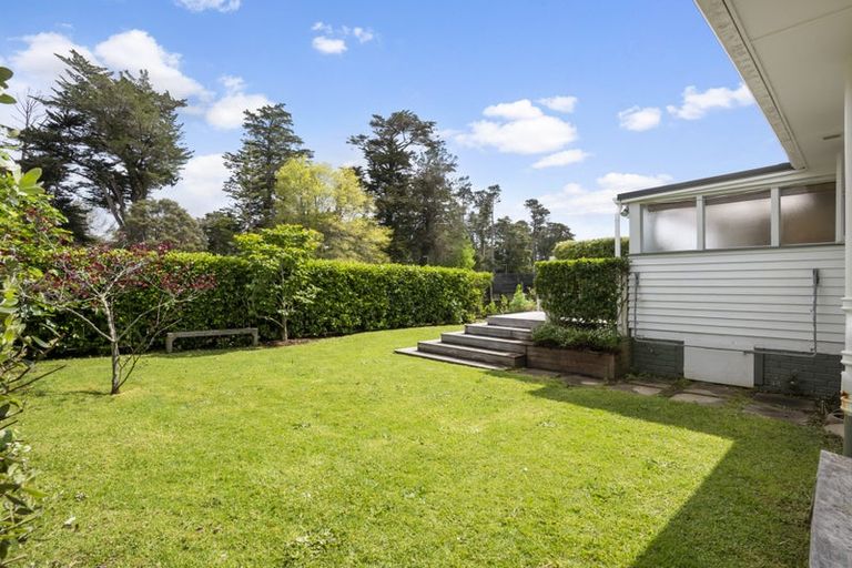 Photo of property in 67 Smythe Road, Henderson, Auckland, 0612