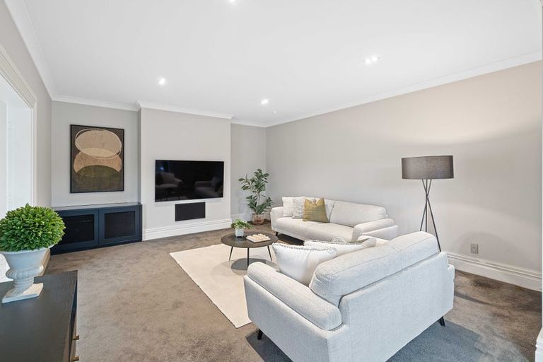 Photo of property in 27 Cairnbrae Drive, Prebbleton, 7604